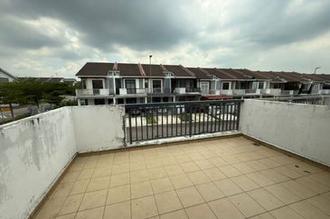 Meridin East The Greenway & The Eden