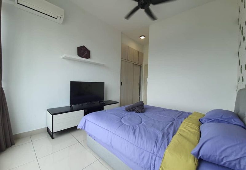 The Pinnacles (Pinnacle Tower)