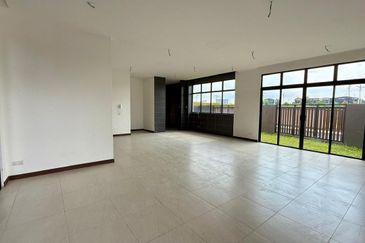 Aurora Resort Villas