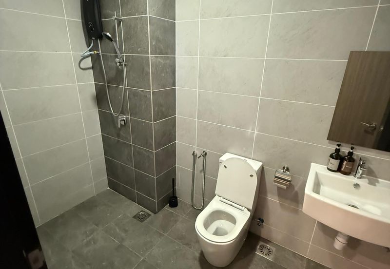 Twin Tower Residence