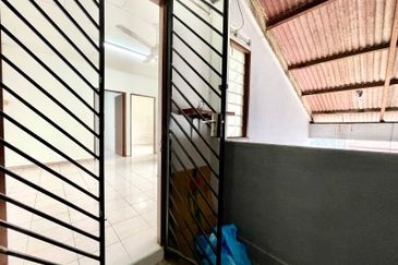 Flat Taman Selesa Jaya