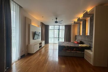 The Straits View Residences