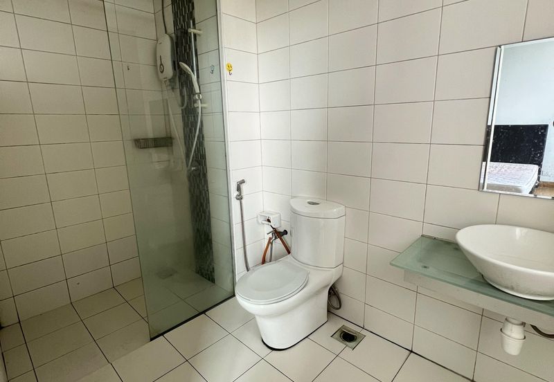 Dedaun Hijau (Greenfield Regency)