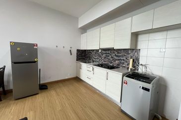 Dedaun Hijau (Greenfield Regency)