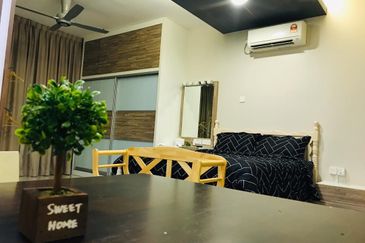 Palazio ( Pangsapuri Mayland Austin )