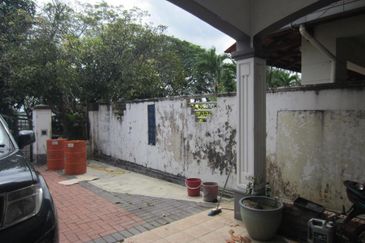 Taman Impian Emas
