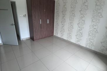 Seasons Luxury Apartments @ Amara Larkin