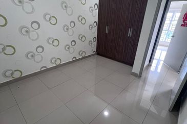 Seasons Luxury Apartments @ Amara Larkin