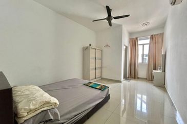 Double Storey SuperLink in Horizon Hills @ The Greens for Sale