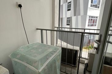 Midas Perling Apartment