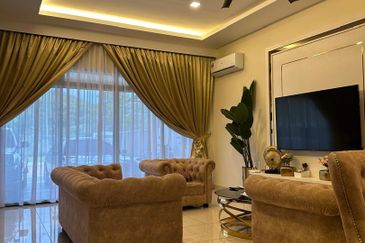Superlink Terrace House Horizon Hills For Sale