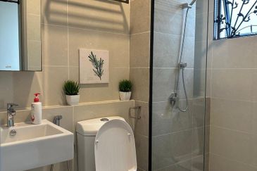 Superlink Terrace House Horizon Hills For Sale