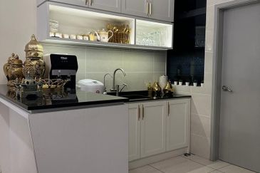 Superlink Terrace House Horizon Hills For Sale