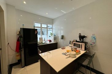 Double Storey Cluster House Calidora Setia Tropika For Sale