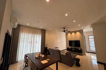 Double Storey Cluster House Calidora Setia Tropika For Sale