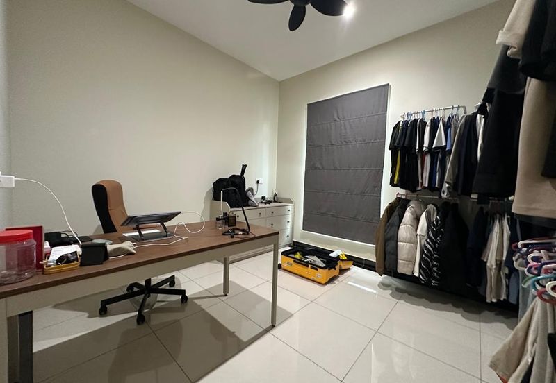 Double Storey Cluster House Calidora Setia Tropika For Sale