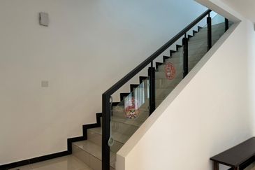 Double Storey Cluster House Calidora Setia Tropika For Sale