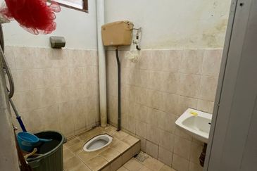 Double Storey House @ Jalan Kerapu Kota Tinggi For Sale