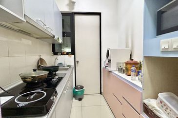 Dedaun Hijau (Greenfield Regency)