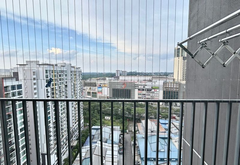 Dedaun Hijau (Greenfield Regency)