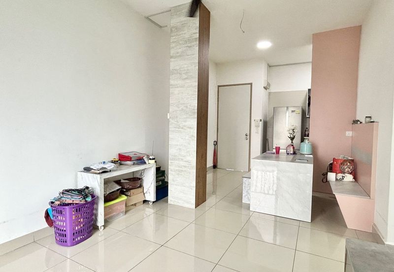 Dedaun Hijau (Greenfield Regency)