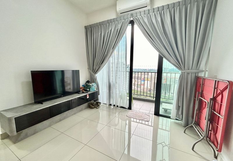 Dedaun Hijau (Greenfield Regency)