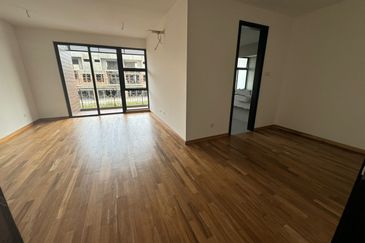 Senibong Cove Waterway Residences