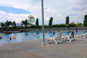 The Platino Serviced Apartment