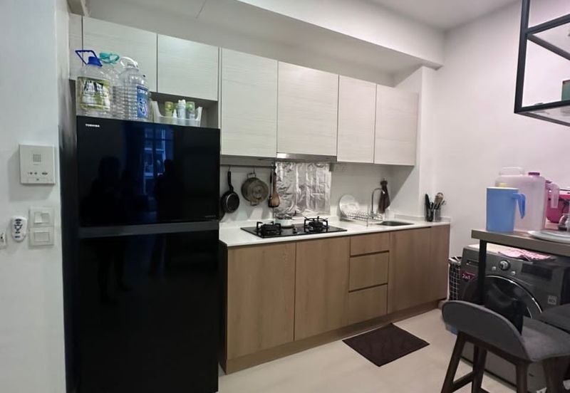 Dedaun Hijau (Greenfield Regency)