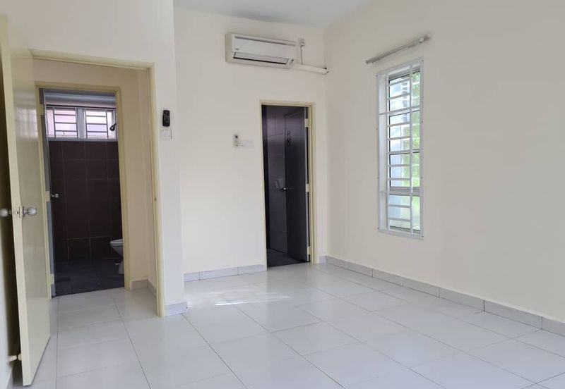 M'Tiara Apartment @ Larkin Idaman