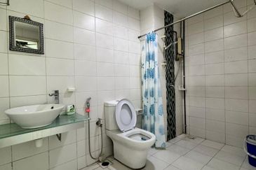 Dedaun Hijau (Greenfield Regency)