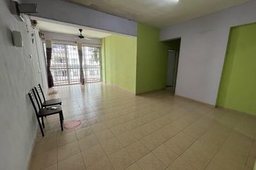 Apartment Putri Ria, Bandar Baru Kota Putri