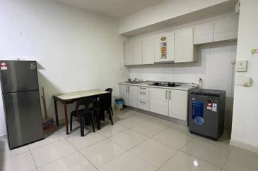 Dedaun Hijau (Greenfield Regency)