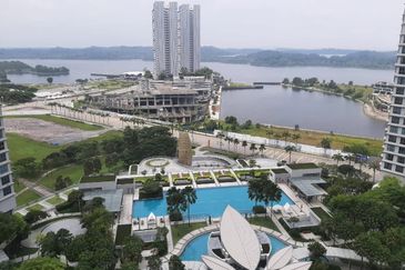 Teega Suites @ Puteri Harbour