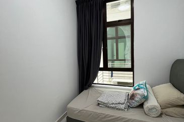 D'Summit Residences @ Kempas Utama