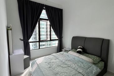 D'Summit Residences @ Kempas Utama