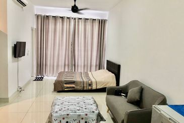 Dedaun Hijau (Greenfield Regency)