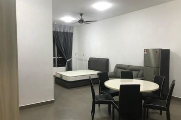 Dedaun Hijau (Greenfield Regency)