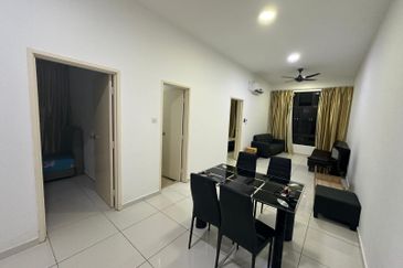 D'Summit Residences @ Kempas Utama