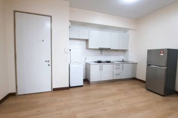 Dedaun Hijau (Greenfield Regency)