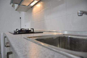 Dedaun Hijau (Greenfield Regency)