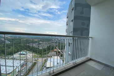 Sky Peak Residences