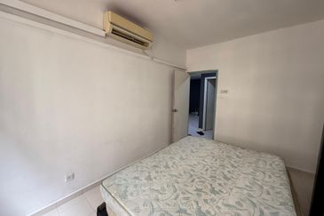 Villa Krystal, Bandar Selesa Jaya