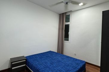 1Medini & Medini Signature