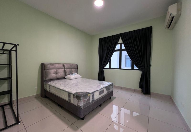 Taman Laguna Heights