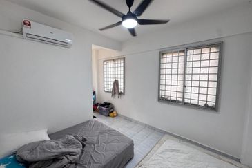 Pangsapuri Persiaran Tanjung