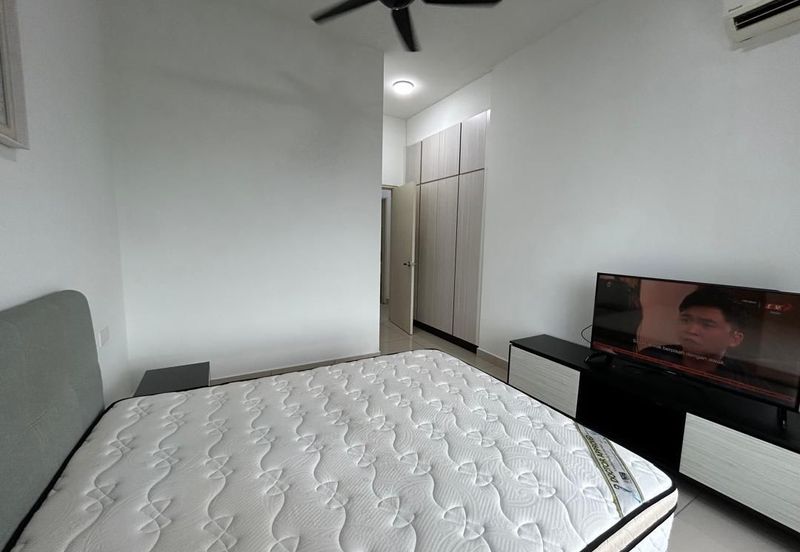 The Pinnacles (Pinnacle Tower)