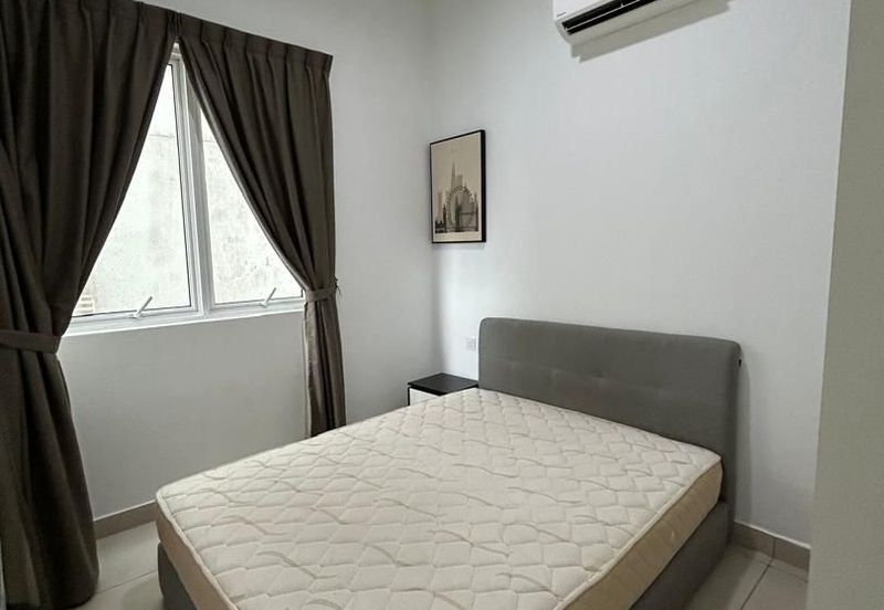 The Pinnacles (Pinnacle Tower)