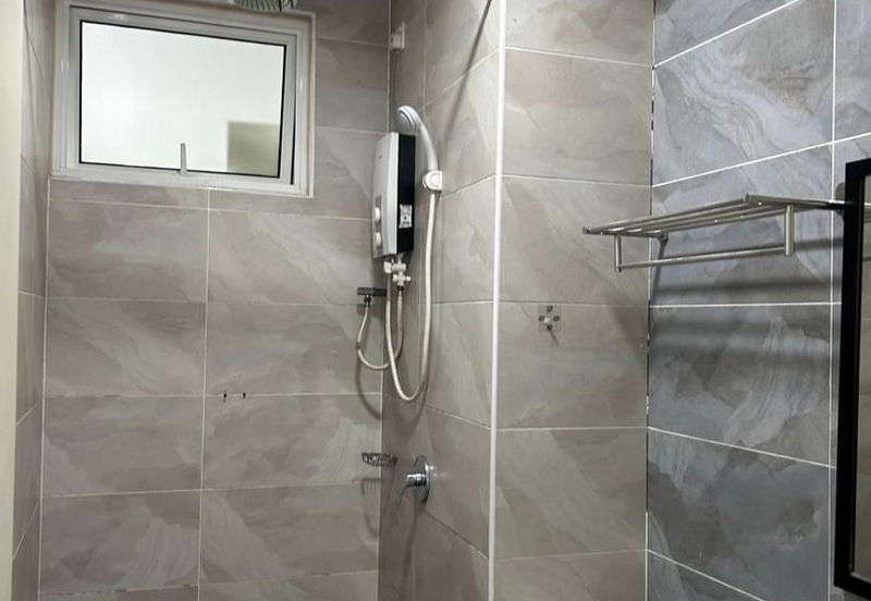 The Pinnacles (Pinnacle Tower)