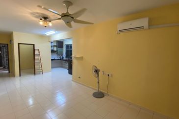 Villa Krystal, Bandar Selesa Jaya